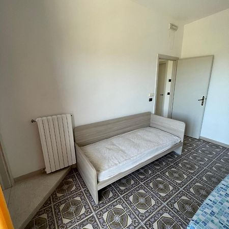 Trentatre Quarantatre Bed & Breakfast Mola di Bari Ngoại thất bức ảnh