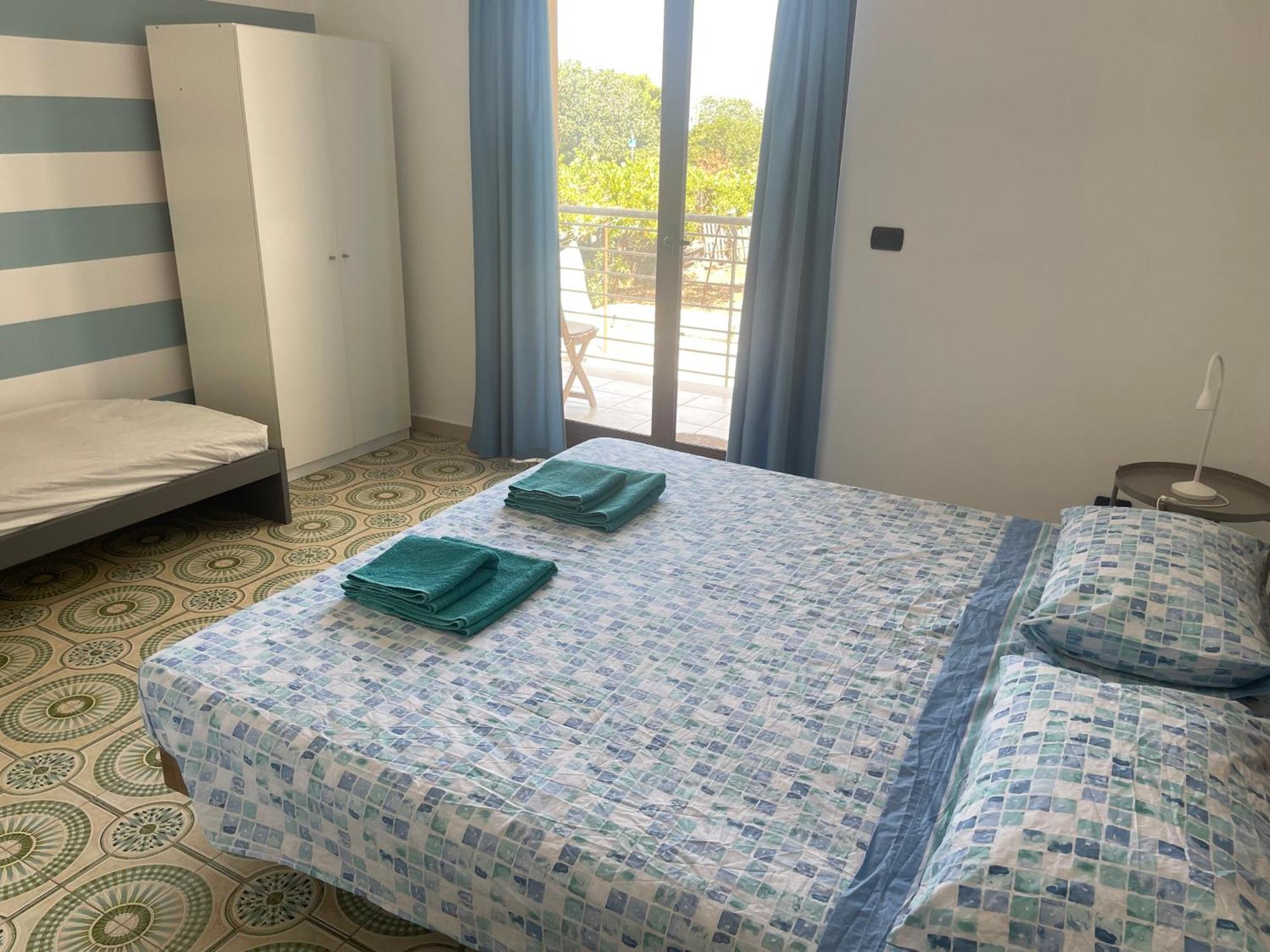 Trentatre Quarantatre Bed & Breakfast Mola di Bari Ngoại thất bức ảnh