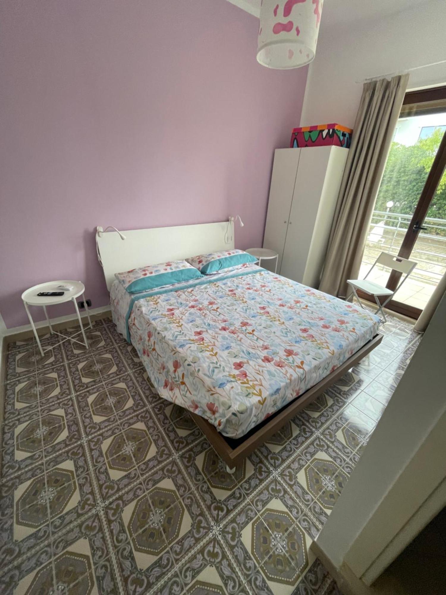 Trentatre Quarantatre Bed & Breakfast Mola di Bari Ngoại thất bức ảnh