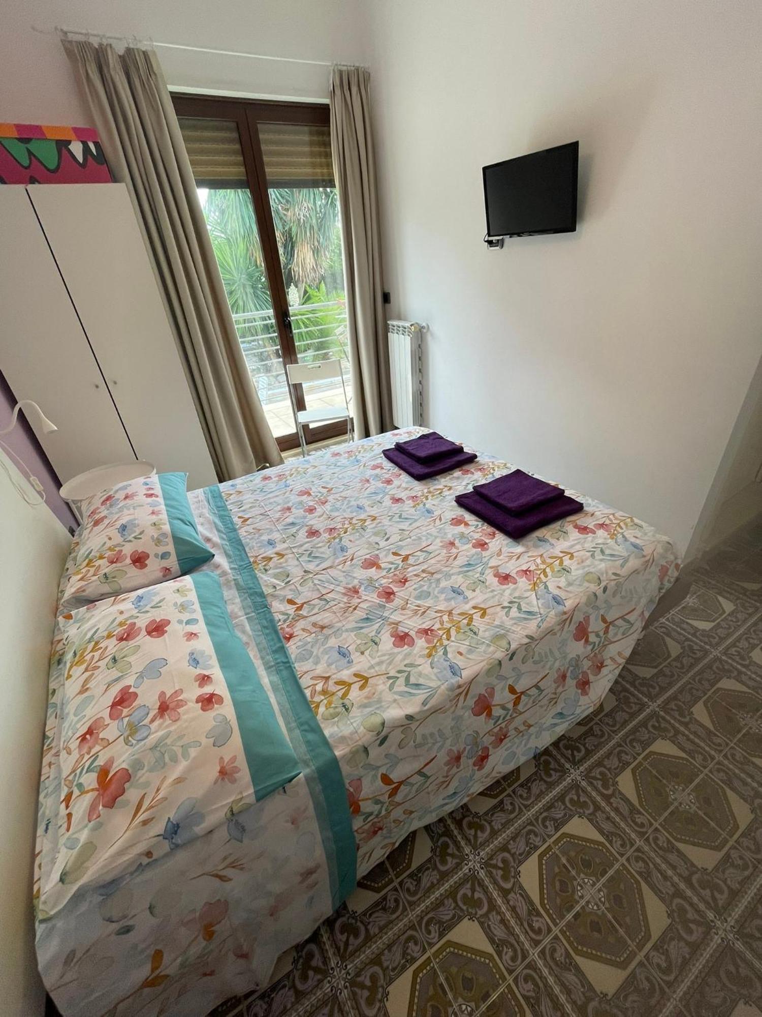 Trentatre Quarantatre Bed & Breakfast Mola di Bari Ngoại thất bức ảnh
