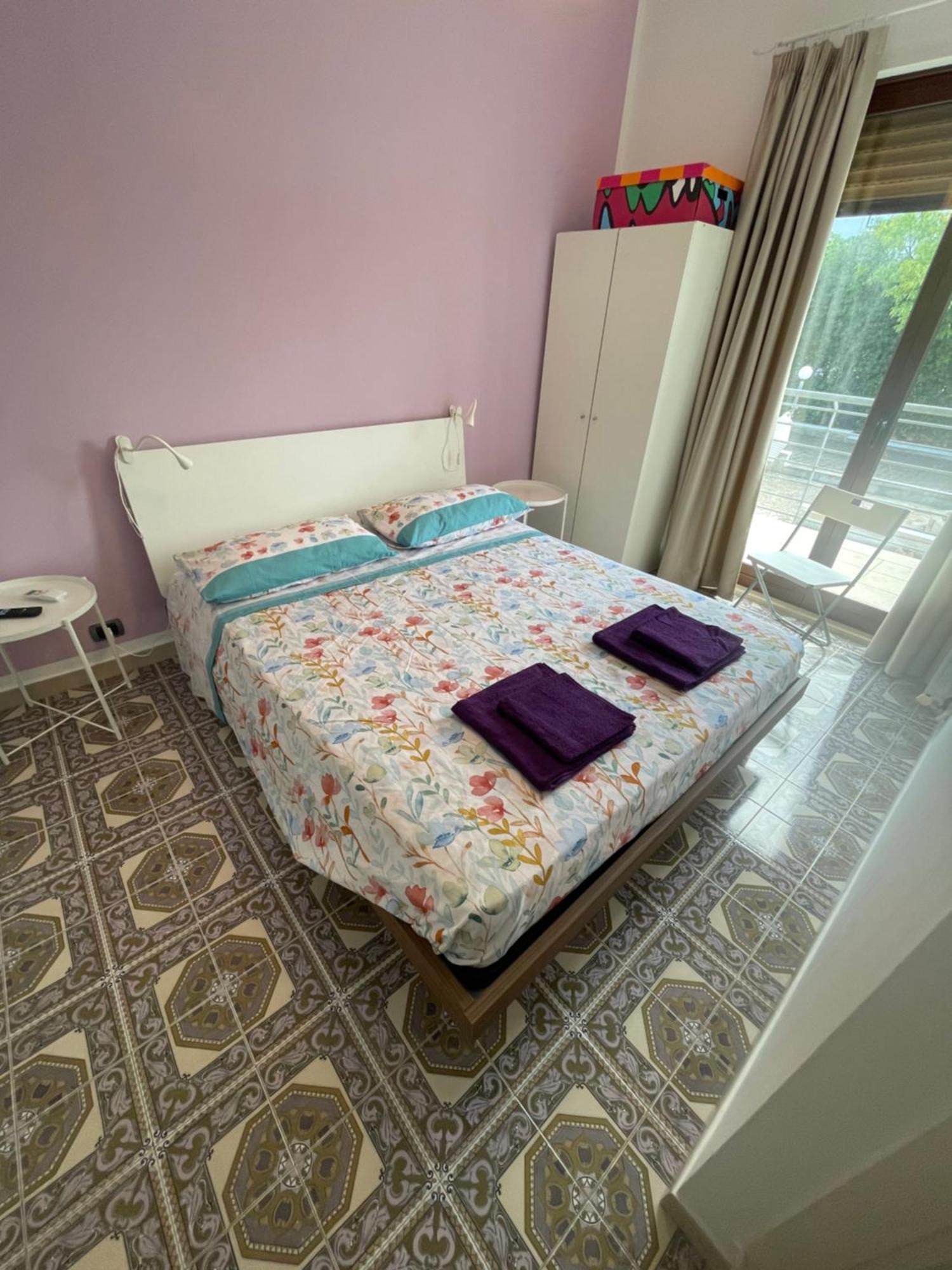 Trentatre Quarantatre Bed & Breakfast Mola di Bari Ngoại thất bức ảnh